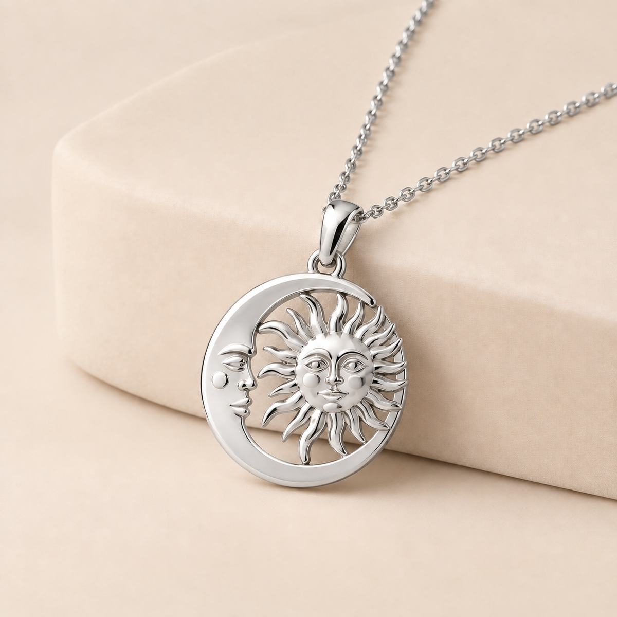 Pendentif Soleil & Lune